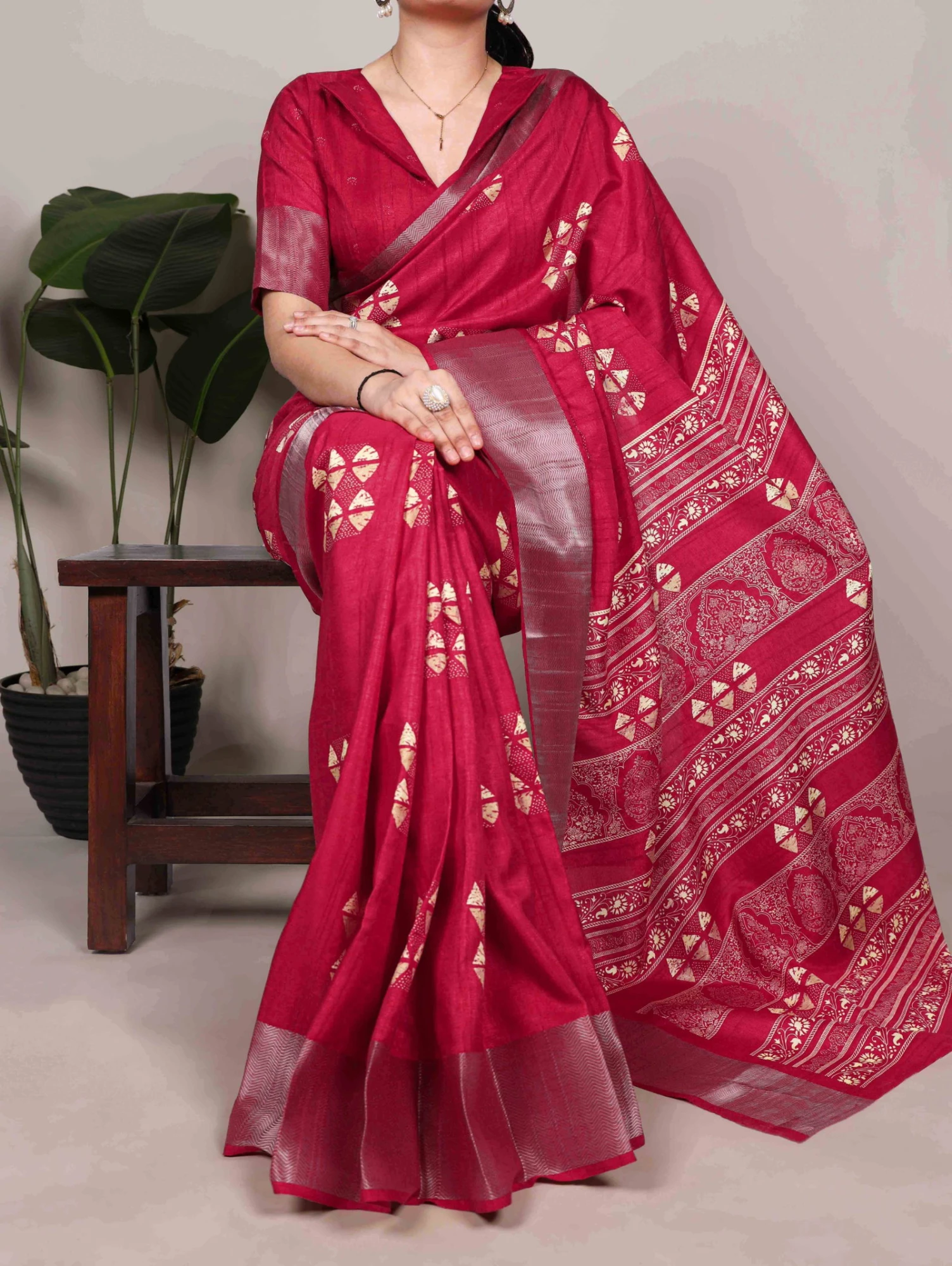 Taraa L 7212 Slub Silk Printed Saree Collection