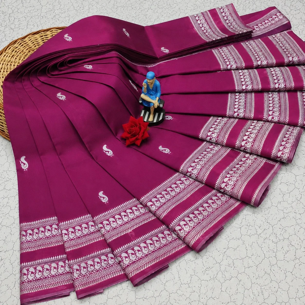 Aab Maharaja Soft Silk Jacquard Work Saree Collection
