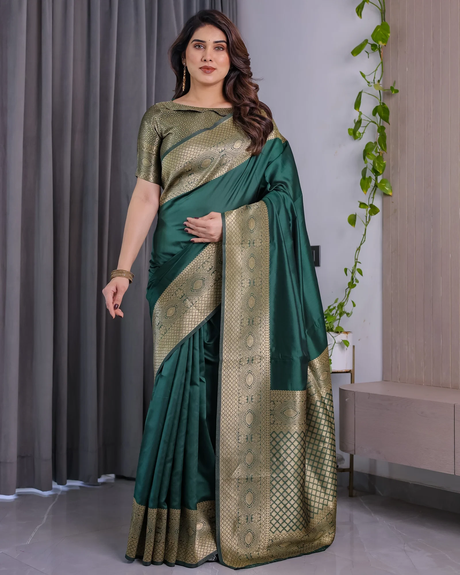 Sh Jcq 01 Soft Lichi Silk Jacquard Worked Saree Collection